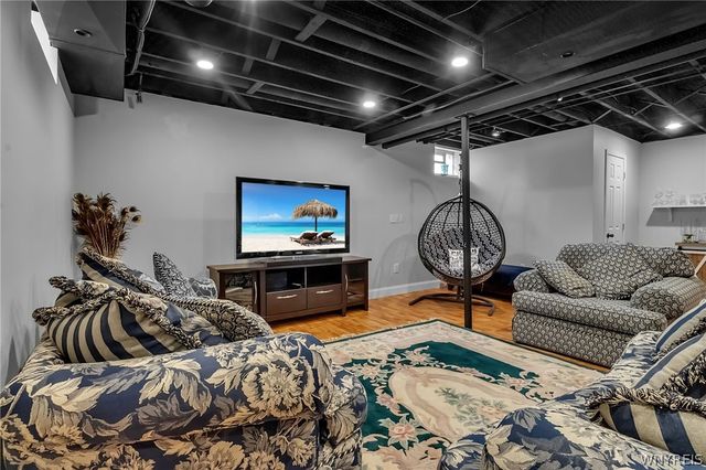 111 Autumn Creek Court, Amherst, NY 14051