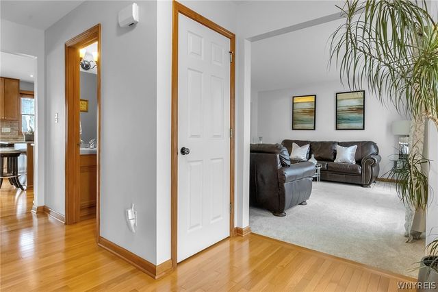 111 Autumn Creek Court, Amherst, NY 14051