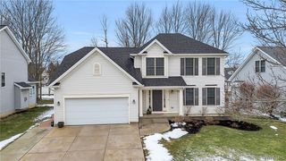 111 Autumn Creek Court, Amherst, NY 14051