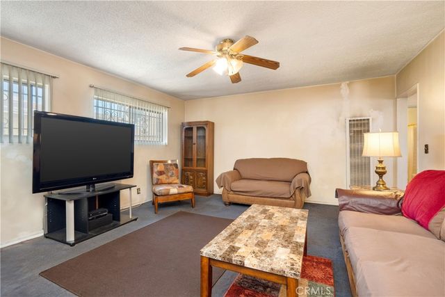 632 E 87th Place, Los Angeles, CA 90002