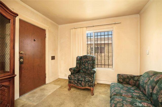 632 E 87th Place, Los Angeles, CA 90002