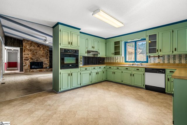 208 Williamsburg Road, Anderson, SC 29621