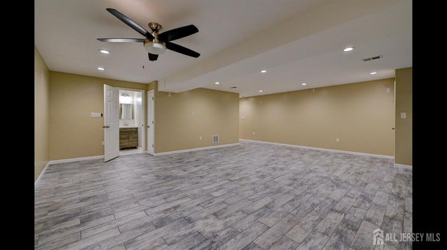 202 Downey Lane, South Brunswick, NJ 08852