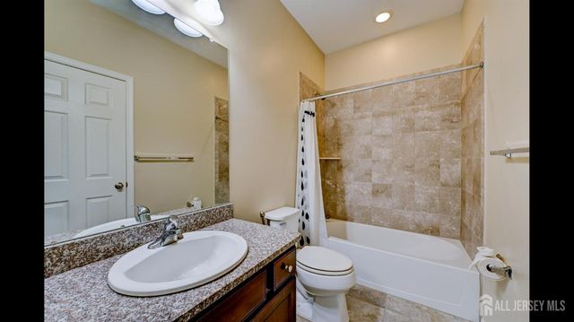 202 Downey Lane, South Brunswick, NJ 08852