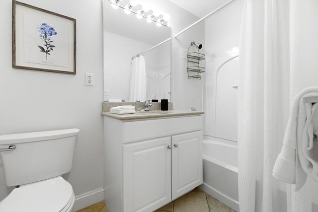 318 Rindge Avenue 103, Cambridge, MA 02140