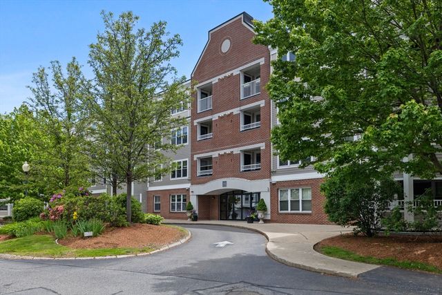 318 Rindge Avenue 103, Cambridge, MA 02140