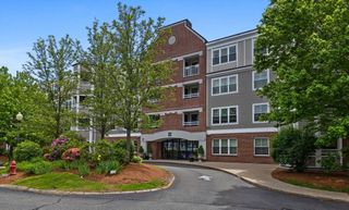318 Rindge Avenue 103, Cambridge, MA 02140
