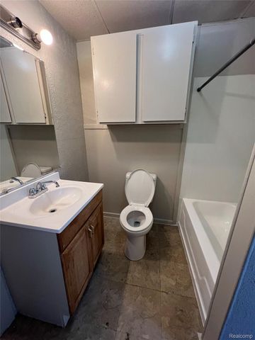 1410 Indiana Avenue, Flint, MI 48506