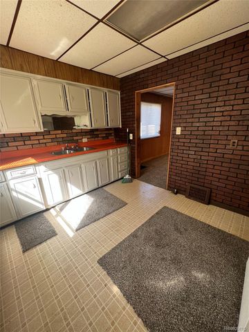 1410 Indiana Avenue, Flint, MI 48506
