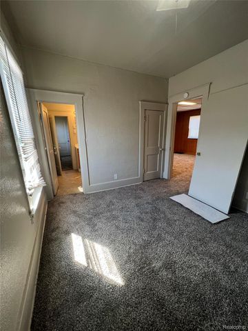 1410 Indiana Avenue, Flint, MI 48506