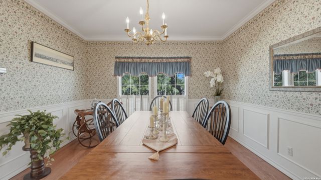 371 Hunters Creek, New Braunfels, TX 78132