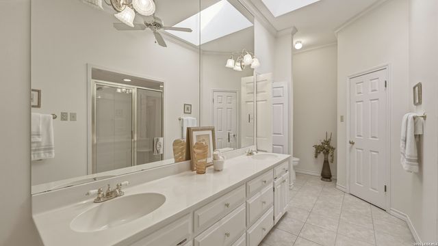 371 Hunters Creek, New Braunfels, TX 78132
