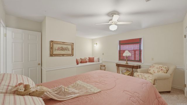 371 Hunters Creek, New Braunfels, TX 78132