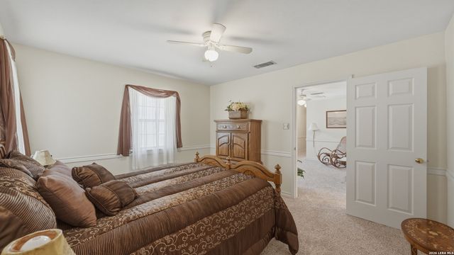 371 Hunters Creek, New Braunfels, TX 78132