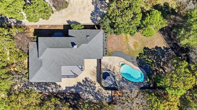 371 Hunters Creek, New Braunfels, TX 78132