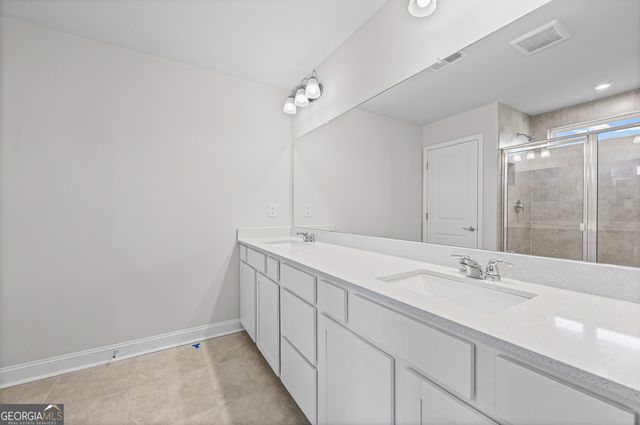 130 Kenney Way, Locust Grove, GA 30248