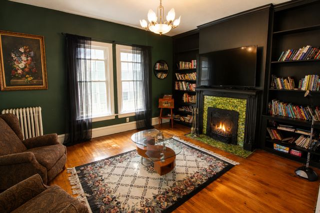414 Buell Avenue, Joliet, IL 60435