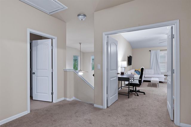 516 E Slaughter LN 1701, Austin, TX 78744