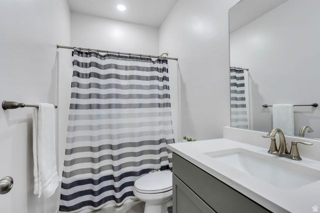 213 W PRICKLY PEAR DR, Saratoga Springs, UT 84045