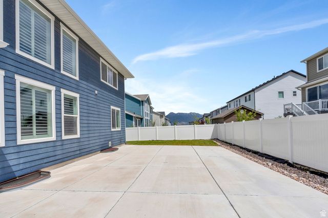213 W PRICKLY PEAR DR, Saratoga Springs, UT 84045