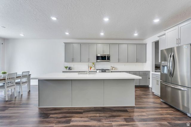 213 W PRICKLY PEAR DR, Saratoga Springs, UT 84045