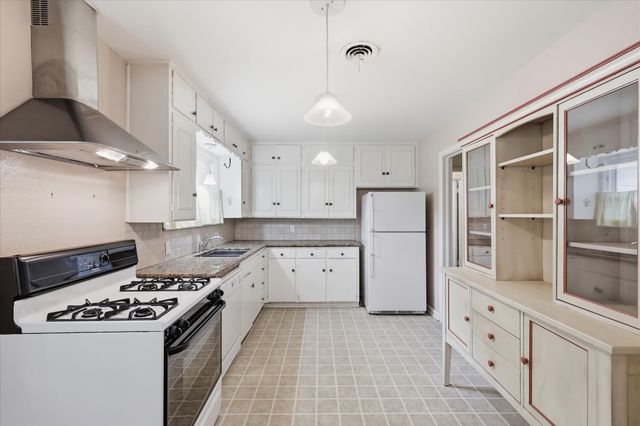 904 Cordell Street, Denton, TX 76201