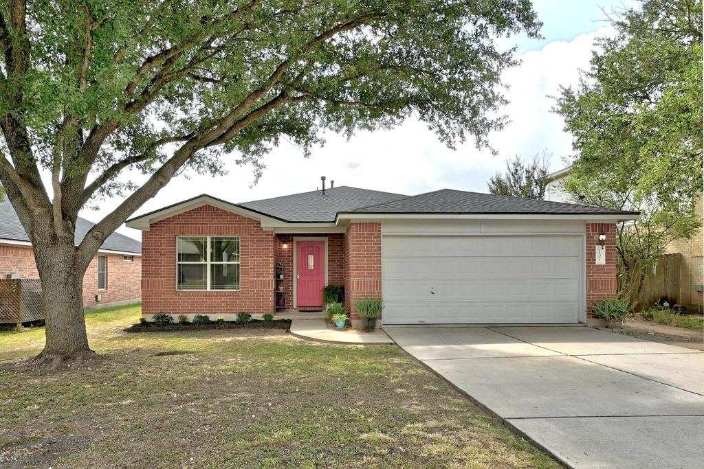137 Salado DR, Kyle, TX 78640