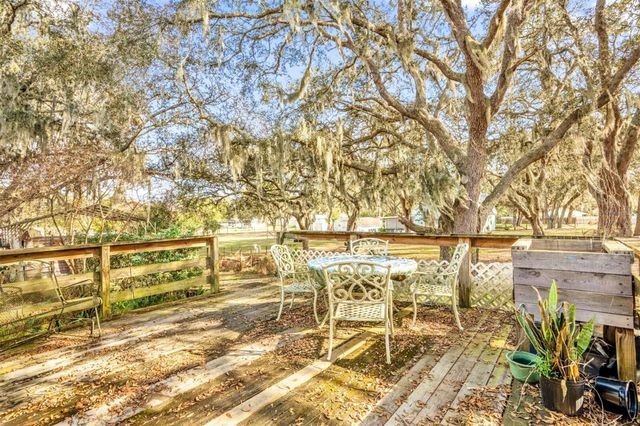 40212 GRAYS AIRPORT ROAD, Lady Lake, FL 32159