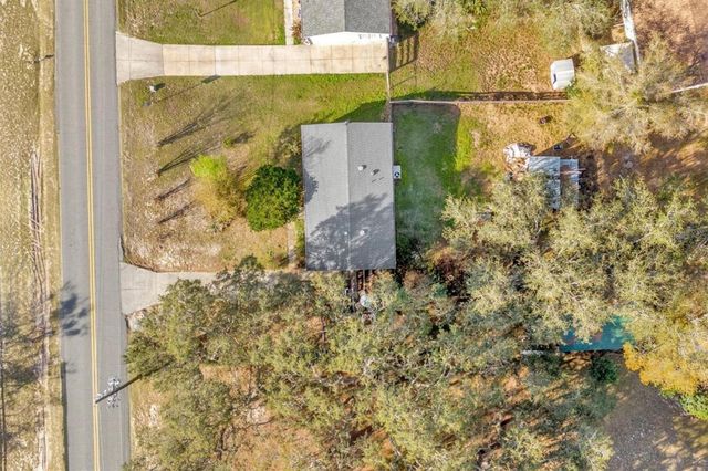 40212 GRAYS AIRPORT ROAD, Lady Lake, FL 32159