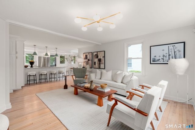 7 High Gate Road, Westport, CT 06880