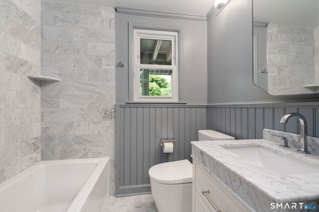 7 High Gate Road, Westport, CT 06880