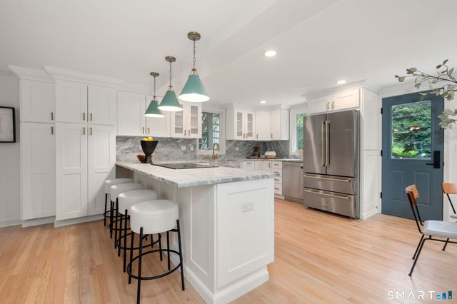 7 High Gate Road, Westport, CT 06880