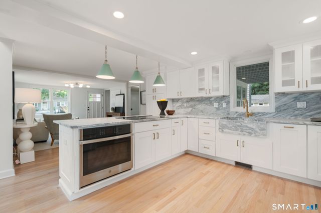 7 High Gate Road, Westport, CT 06880