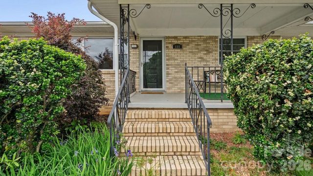 608 E Ryder Avenue, Landis, NC 28088
