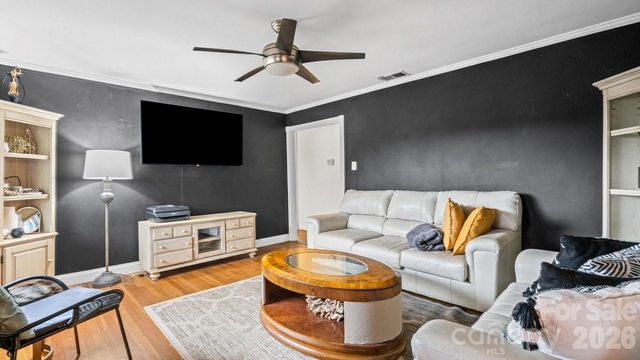 608 E Ryder Avenue, Landis, NC 28088
