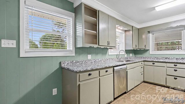 608 E Ryder Avenue, Landis, NC 28088