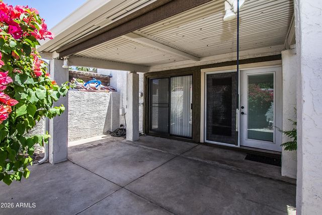 7755 E Thomas Road Unit 18, Scottsdale, AZ 85251