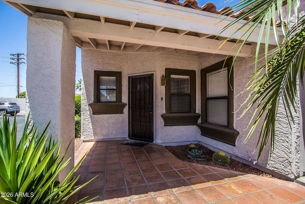 7755 E Thomas Road Unit 18, Scottsdale, AZ 85251