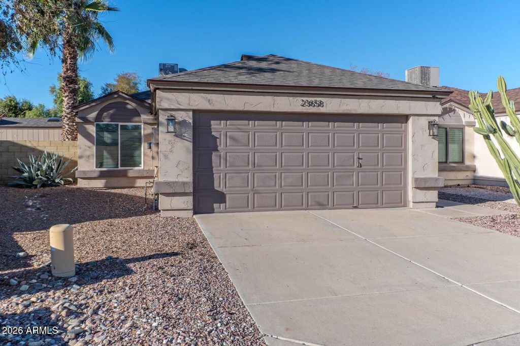 23658 N 36TH Drive, Glendale, AZ 85310 — photo 2