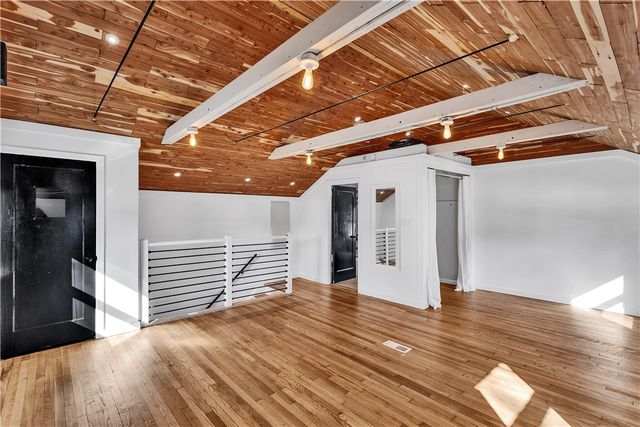 712 Beulah, Pittsburgh, PA 15235