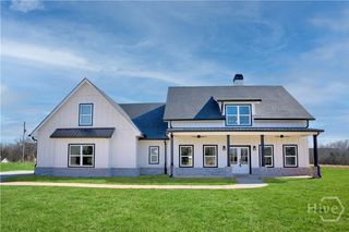 207 Jordan Cofer Road, Statham, GA 30666