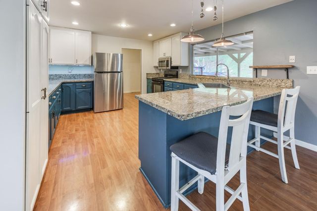 10344 Peardon Rd, Smartsville, CA 95977