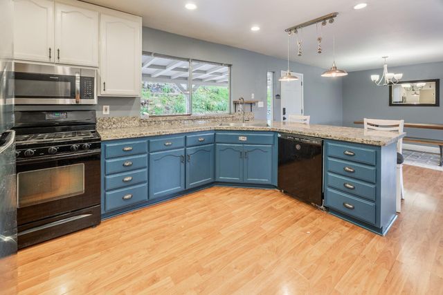 10344 Peardon Rd, Smartsville, CA 95977