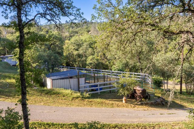 10344 Peardon Rd, Smartsville, CA 95977