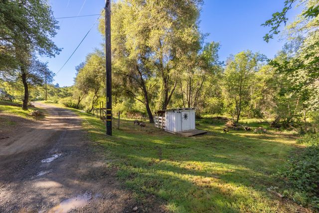 10344 Peardon Rd, Smartsville, CA 95977