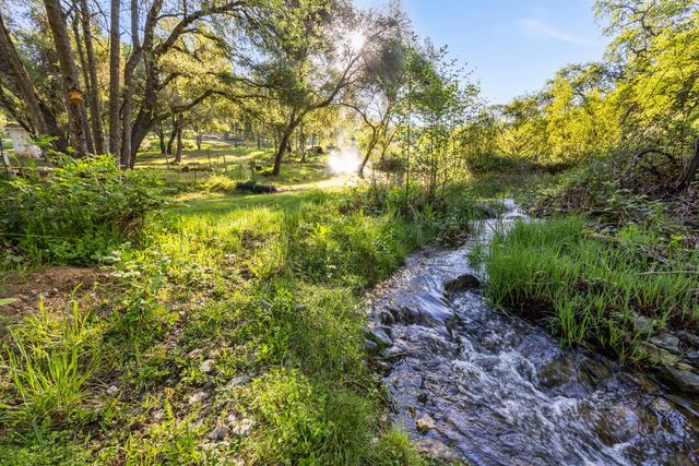 10344 Peardon Rd, Smartsville, CA 95977