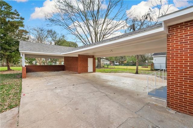 2905 JACKSON Street, Alexandria, LA 71301