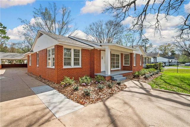 2905 JACKSON Street, Alexandria, LA 71301