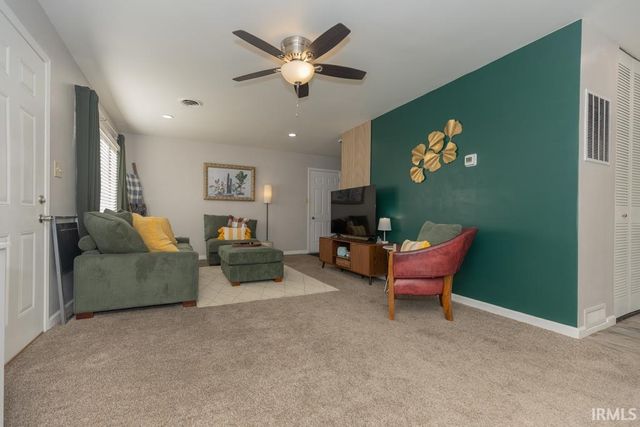 4218 Kensington Avenue, Evansville, IN 47710