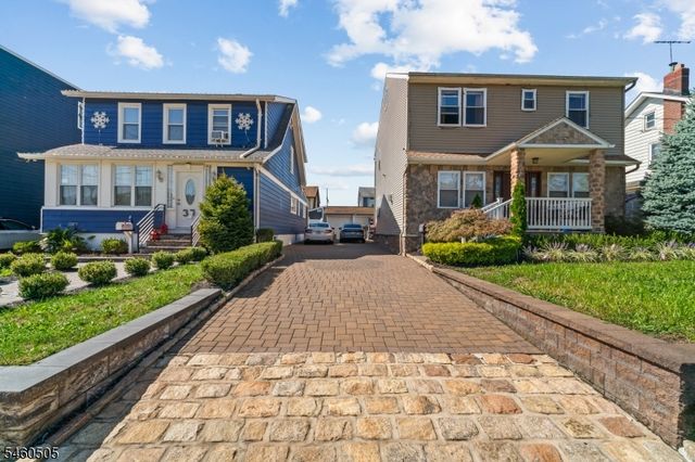 39 Richmond Ave, Paterson City, NJ 07502